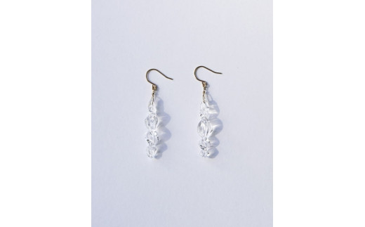 HARIO ピアス ミルキーウェイ HAA-MW-P｜耐熱 ガラス アクセサリー ハリオ 職人 繊細 フォーマル カジュアル きれいめ おしゃれ 20代 30代 40代 贈答 プレゼント ギフト 贈り