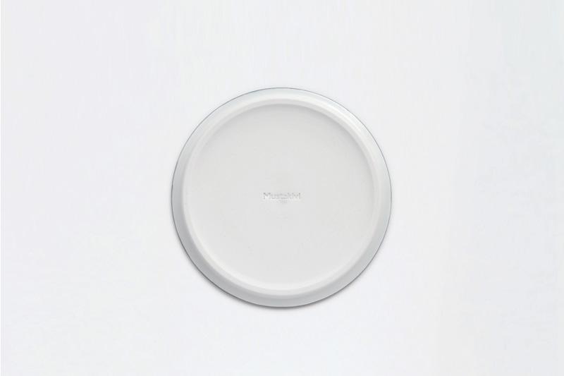 【Mustakivi】 PLATE 丸皿 GOSU｜ ムスタキビ Mustakivi むすたきび MUSTAKIVI Marimekko マリメッコ デザイナー 砥部焼 北欧 キッチン 食器 食器 湯