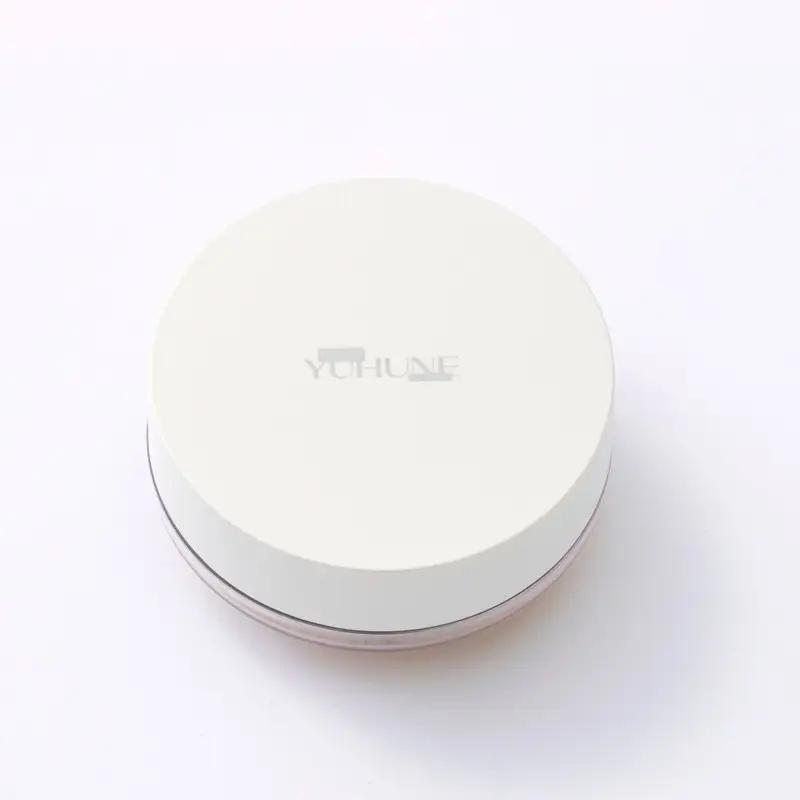 【YUHUNE】世界初！独自加工技術から生まれた球状シルク配合 フェイスパウダー（カラー） 5g