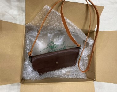 【 八幡レザー 】お財布 ポシェット コゲチャ 【DP04W】 カバン 鞄 かばん ポシェット 牛革 レザー 軽量