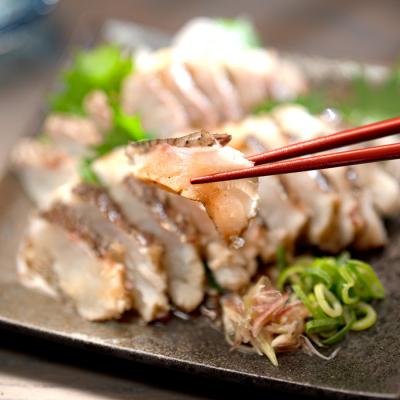 ふるさと納税 大月町 鯛の藁焼きタタキ 1匹分 460g以上 真鯛 鯛 タイ 刺身 ぽん酢付 配達日指定可 高知県大月町 |  | 02