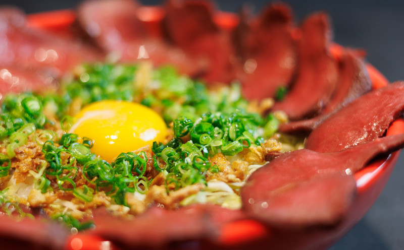 下関鯨屋　日新丸 食事券 3,000円分 鯨 お食事券 チケット ディナー 利用券 下関 山口 お食事券 ギフト プレゼント お中元 感謝 父の日 母の日 お歳暮 観光