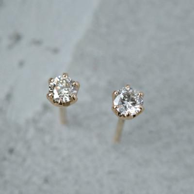 ふるさと納税 大津市 【18金イエローゴールドダイヤモンドピアス】0.2ct 6本たてづめ 長く愛せる 大人ラグジュアリー |  | 01