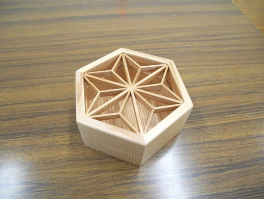 
            組子箱 小物入れ
          