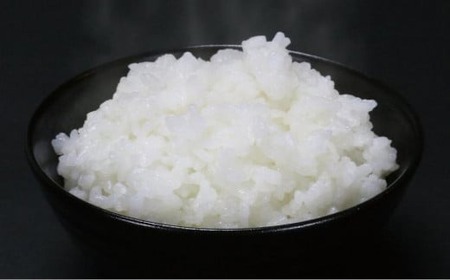 「新之助」2kg ＋ 魚沼産コシヒカリ「金印」2kg 食べ比べセット 有限会社イタバ |津南町 魚沼 令和7年