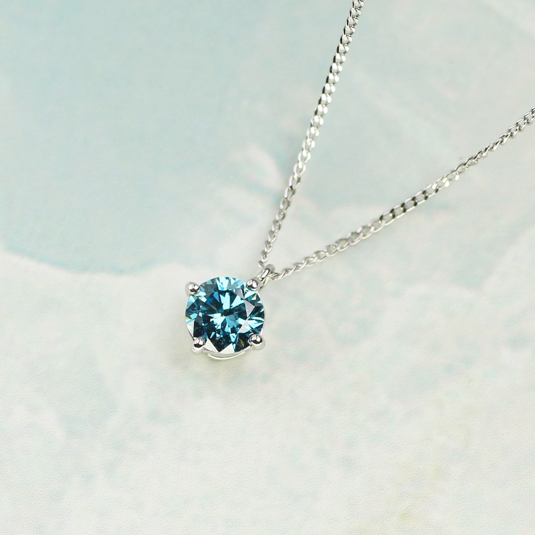 プラチナ900 ラボブルーダイヤネックレス 0.2ct クラウン LAB-PT900-007BL [AM325] / プラチナ900 ブルーダイヤヤモンド ダイヤモンド ダイアモンド ダイヤ ネックレス クラウン アクセサリー ギフト プレゼント