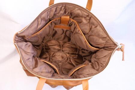 【ヘルメットバッグ（L）】Helmet Bag Large　カラー：RED BROWN