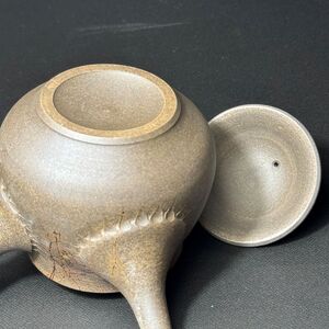 仁　18号炭化洋梨藻掛茶注（木）1-181｜陶器 やきもの 焼き物 手作り 谷川仁 職人 伝統工芸品 急須 常滑焼愛知県 常滑市