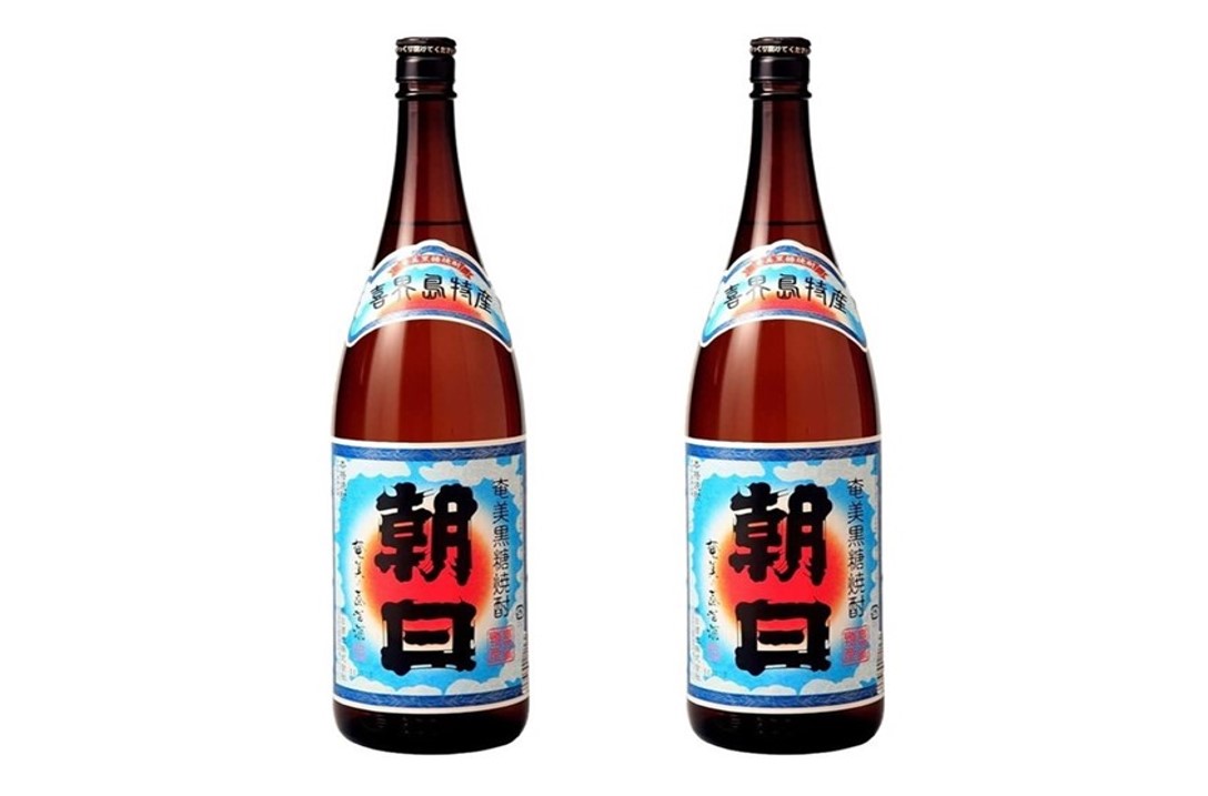 【黒糖焼酎】朝日(30度)　一升瓶(1800ml)×２本セット【朝日酒造】
