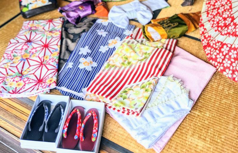 5分で着用！簡単着物＆古民家でさの町場散策体験（2名様） 099H1935_イメージ2