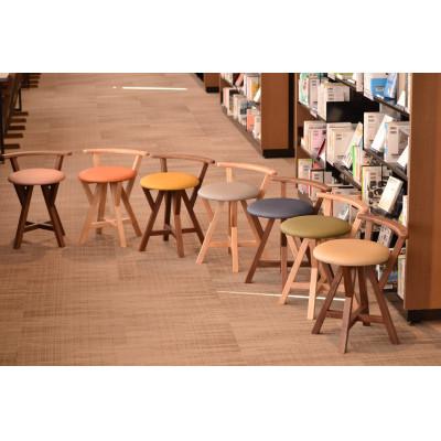 ふるさと納税 弥彦村 マカロンスツール 　カラフルなくつろぎ　　アメリカンウォールナット材×ブルー |  | 03