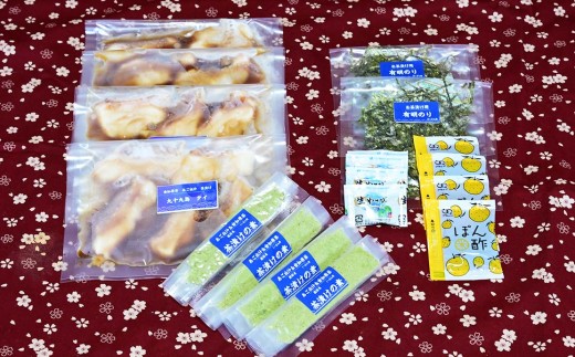 A524　《定期便》九十九島海鮮あご出汁茶漬け(世知原茶)計4食入【3回お届け】
