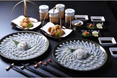 (1535)青海島観光汽船乗船券2名様分と宴会用ふぐ刺身4人前×2皿・唐揚付（冷凍）