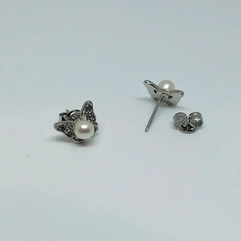 2202 真珠ピアス・バタフライ（淡水本真珠・ボタン） 贈り物 かわいい アクセサリー カジュアル オシャレ クリスマスプレゼント 蝶々