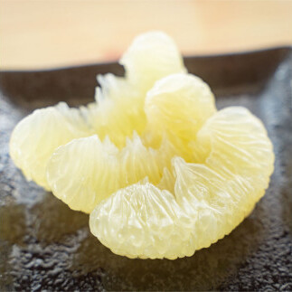 ＜厳選＞高知の宝石、水晶文旦3kg 〈2026年9月下旬～10月中旬発送〉先行予約 期間限定 水晶文旦 文旦 ブンタン ぶんたん 3キロ 柑橘 みかん フルーツ 果物 高知 名物 箱入り ギフト 高知