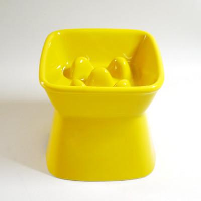 ふるさと納税 瑞浪市 美濃焼　陶器製ペット用フードボウル【高台傾斜カラーフードボウル/イエロー】【pet166】
