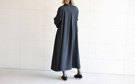 洗えて、たためて、シワにならない！ブラックフォーマル　寄り添うワンピース ブラックフォーマル ゆったり ストレッチ ワンピース レディース 岐阜市 / スポット[ANGD005]