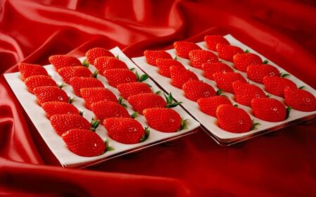 いちご やよいひめ 約800g いちご品評会最高金賞 群馬県 前橋市