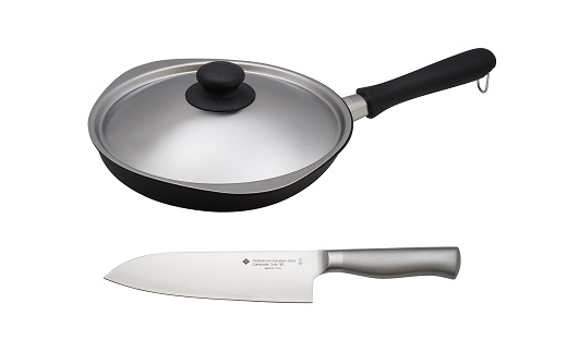 キッチンナイフ18cm & マグマプレート加工フライパン25cm 蓋付き FC030202