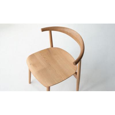 ふるさと納税 飛騨市 【飛騨の家具】　HIDA　KURINOKI　セミアームチェア　飛騨市産材仕様 |  | 02