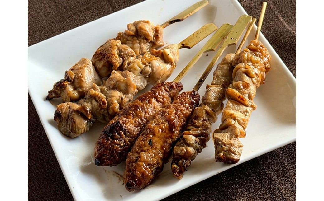 老舗居酒屋「炭火焼き鳥セット(6種×2本)」 焼き鳥 お惣菜 鶏肉 たれ 塩 おつまみ セット 炭火 もも つくね ズリ なんこつ ふるさと納税 焼鳥　AN00132