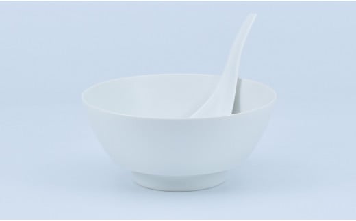 有田焼 究極のラーメン鉢 Colors ホワイト（レンゲ付）まる