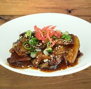 【010-100】自家製 みそダレ Cセット 牛ホルモン 300ｇ 豚肉 鶏肉 各１ / 黒毛和牛ホルモン 牛清 バーベキュー BBQ キャンプ 牛肉 ぶた肉 とり肉 特製 味噌漬 味付 伊勢志摩 三