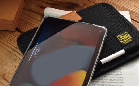iPad mini6用薄型キャリングケース＜Apple Pencilホルダー付き＞　アイパッド ミニ 専用 iPadmini用 ブラック キャメル バンナイズ VanNuys ストッパーカラー：キャメ