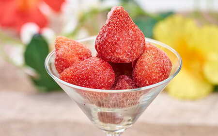 【4月以降発送】冷凍 あまおう苺 2kg （約500g×4袋） 《築上町》【南国フルーツ株式会社】 果物 苺 いちご あまおう[ABET002]