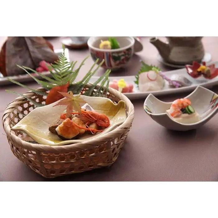 【料亭 左阿彌】昼懐石ペアお食事券