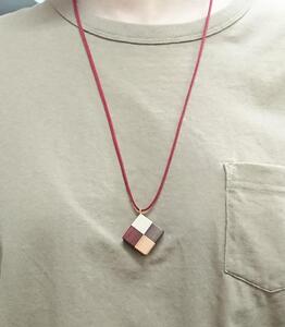 木のネックレス 寄木細工 ペンダント  アクセサリー 木製 レディース２点セット