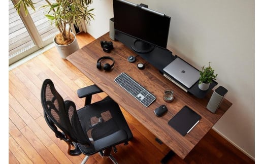 【幅120cm】【ウォールナット】【配線トレー付】【シェルフ付】 電動昇降デスク 無垢材 パソコンデスク WAAKstandingPro