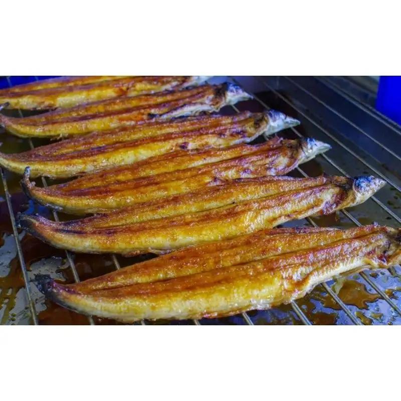 【年内配送】 国産うなぎ蒲焼 大サイズハーフカット（頭尾なしで1袋70ｇ以上）×8袋セット / うなぎ 鰻 ウナギ 和歌山 田辺市 国産 国産うなぎ 国産鰻 うなぎ 鰻 蒲焼 かば焼き 土用の丑の日 冷凍【ots004】