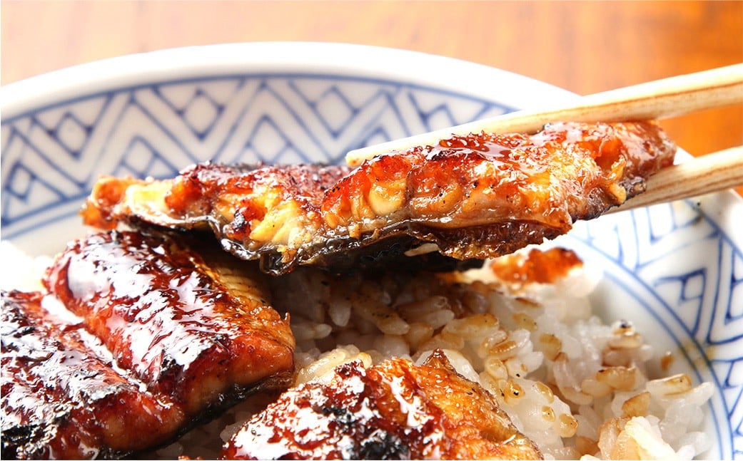 木曽三川ウナギの蒲焼 150g × 5尾 合計750g ／ うなぎ 鰻 ウナギ 国産 国産鰻 蒲焼 蒲焼き 鰻の蒲焼き 土用の丑の日 丑の日 良質 老舗 冷凍 三重県 桑名市