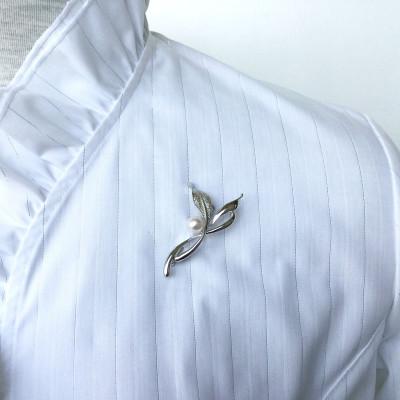 ふるさと納税 志摩市 老舗の真珠専門店・高品質 アコヤ真珠 ブローチ 7.0〜7.5ミリ タイプ:B |  | 02