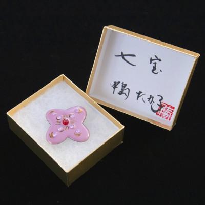 ふるさと納税 太田市 【七宝工芸家　中島たか子】七宝焼　さくら色ブローチ |  | 02