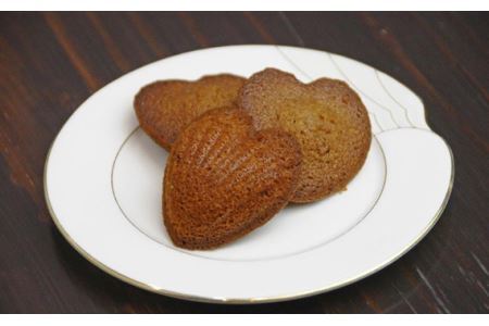 No.102 フェアトレードコーヒー豆とエスプレッソフィナンシェのセット