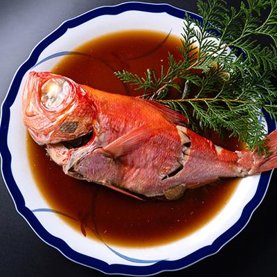 ふるさと納税 伊東市 【伊豆名産】静岡県産の肉厚ふわふわな金目鯛の煮付け1尾(300g〜400g)※化粧箱入り |  | 02