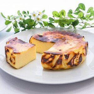 バスクチーズケーキ　ホール　プレーン　抹茶　ピスタチオ【配送不可地域：離島】【1436431】