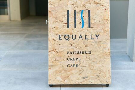 【EQUALLY】焼き菓子 クレランタン缶 [8個入り] スイーツ お菓子 焼菓子 フロランタン ご褒美 贅沢 お取り寄せ ギフト プレゼント イクオリー_0087-001-se7