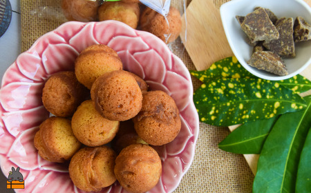 黒糖のやさしい甘み！のんちゃんChi 徳之島ドーナツ（黒糖2袋）（20個） （ お菓子 スイーツ ドーナツ アンダギー 黒糖 黒砂糖 さとうきび 徳之島 奄美 鹿児島 おやつ オススメ 美味しい ）