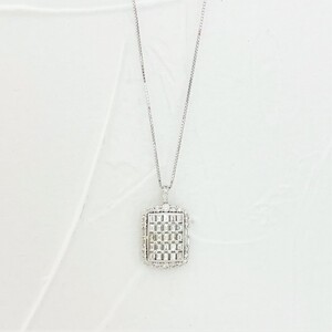 Deliciae K18WG スクエアモチーフ ペンダントネックレス ダイヤ2.0ct ZPN-225