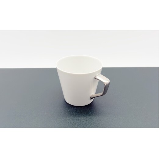 有田焼 輝くシリーズ スタイリッシュ！ 3点セット プラチナ【上福窯】食器 器 うつわ 酒器 フリーカップ マグカップ ぐい呑み 和モダン 3点 セット 50000円 A50-318_イメージ3
