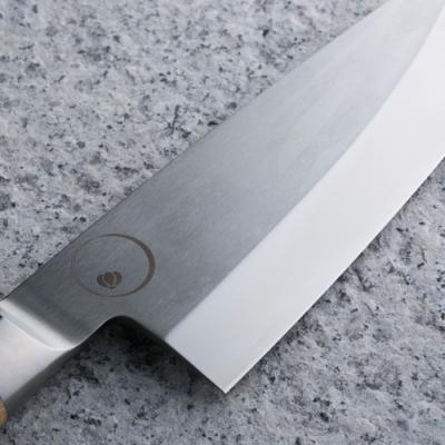 ふるさと納税 関市 ■ミシュラン料理人 橋本幹造 両刃包丁 片縞出刃 ◇ 貝印 (AB5513) |  | 01