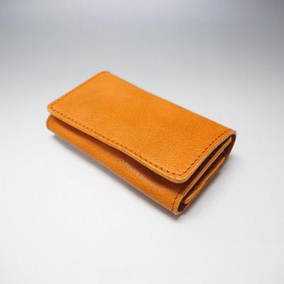 ふるさと納税 御坊市 キャンピングカーロゴがお洒落!　牛革二つ折り名刺入れ (野口オートキャンプ場協力)　ブラウン |  | 01