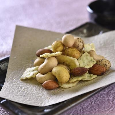 ふるさと納税 河内長野市 豆の蔵元から感動の味をお届けします。「カリっとカシュー」120g×18パック
