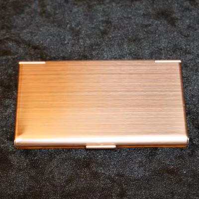 ふるさと納税 ふじみ野市 イタリア・クレモナで修行したバイオリン職人が作る二枚板継ぎ名刺ケース【ピンクゴールド】 |  | 02