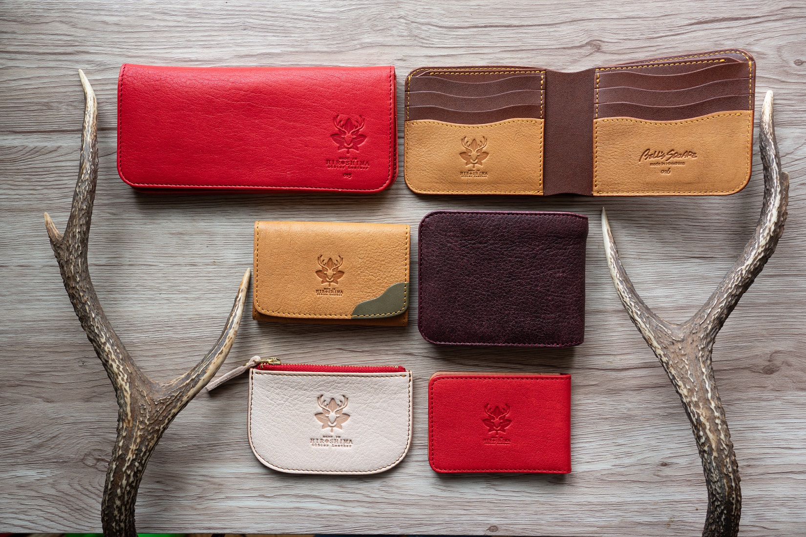 広島ジビエレザー　東広島産天然鹿革　本革名刺入れ　カード入れにもおすすめ　【03レッド】