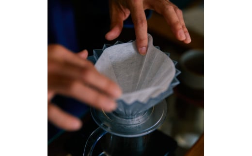 土佐和紙コーヒーフィルター 瑠璃紺 Rurikon 10枚入り 1～4杯分用 珈琲 coffee コーヒードリッパー ペーパー 円錐 再利用  おしゃれ 天然繊維 国産