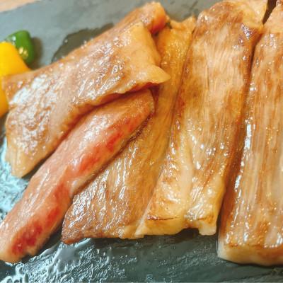 ふるさと納税 佐賀県 佐賀牛サーロインステーキ200g×2枚(上場亭秘伝のスパイス付)(佐賀県)【A0161-0001】 |  | 02